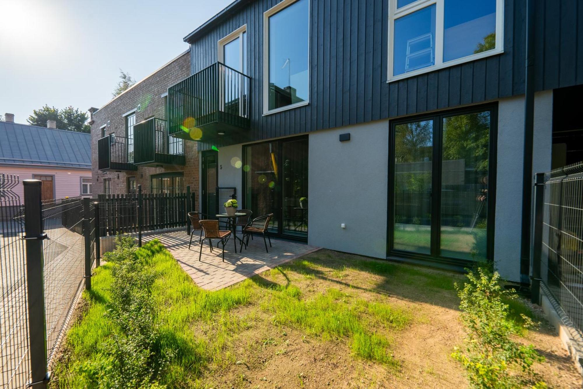 A&A Luxury Apartment With Garden Tartu Exterior photo